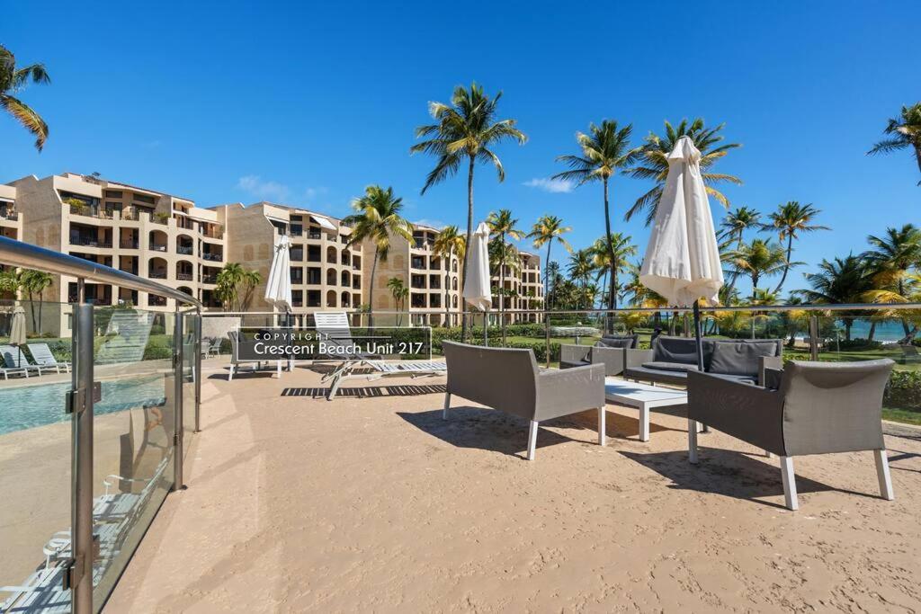 Beach Access + 3 Pools + Ocean Views - 2Br In Palmas - Sleeps 7 Apartment Humacao Luaran gambar