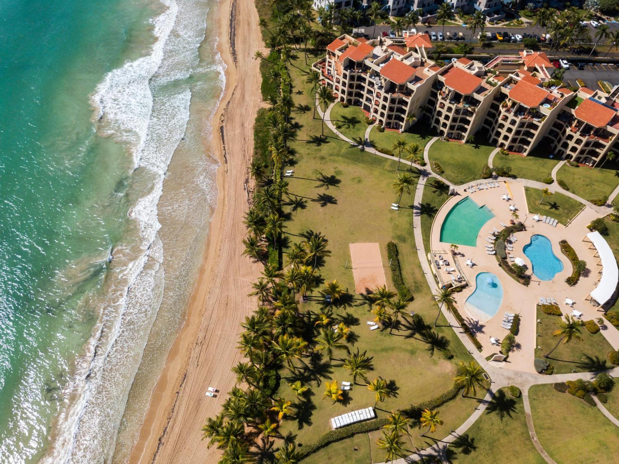 Beach Access + 3 Pools + Ocean Views - 2Br In Palmas - Sleeps 7 Apartment Humacao Luaran gambar