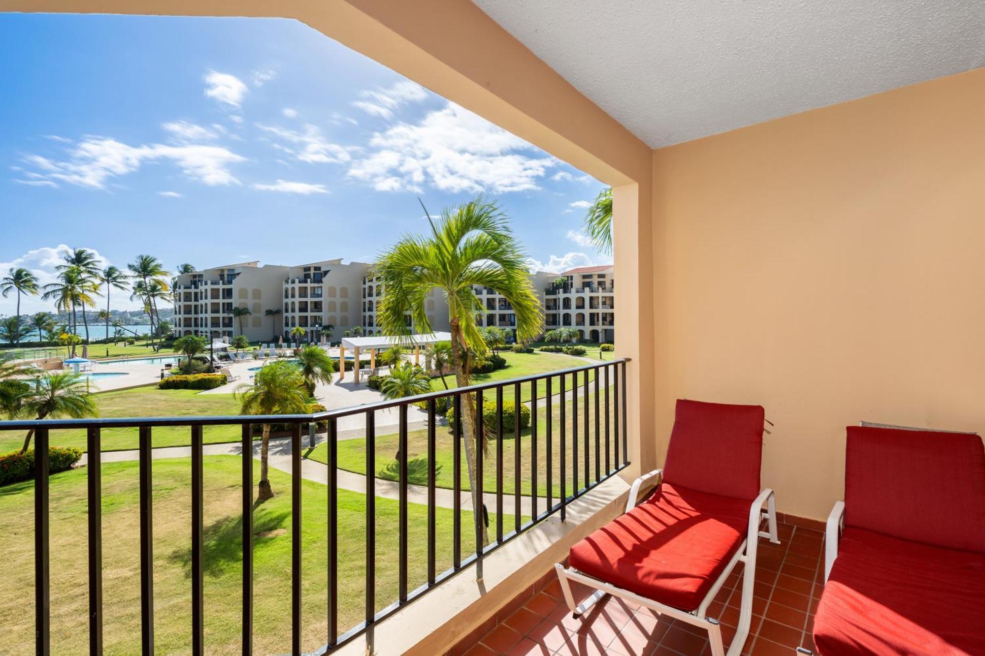 Beach Access + 3 Pools + Ocean Views - 2Br In Palmas - Sleeps 7 Apartment Humacao Luaran gambar